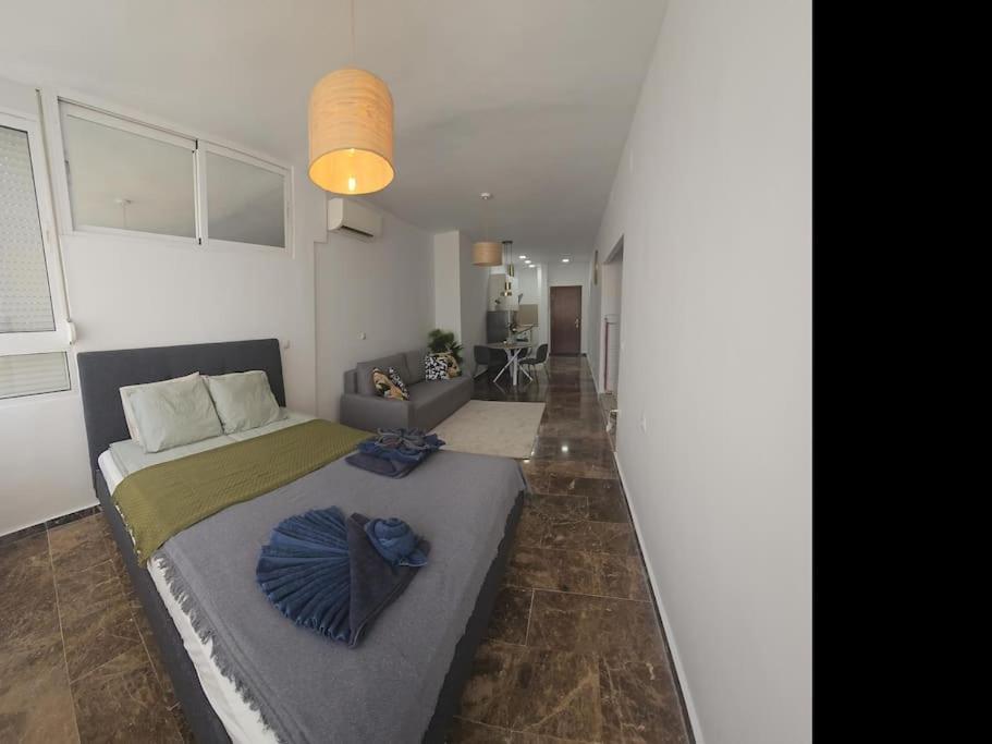 Tao City Center Apartment With Fee Wifi And Air Con By Namaste Elite Torremolinos Extérieur photo