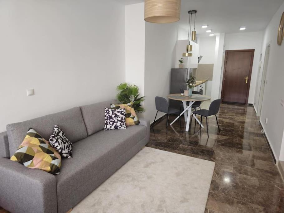 Tao City Center Apartment With Fee Wifi And Air Con By Namaste Elite Torremolinos Extérieur photo